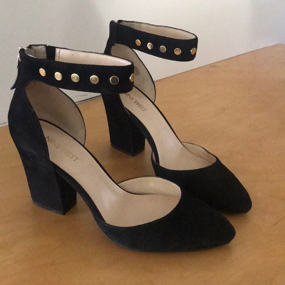 SOLD Nine West Heels - Picture 3 of 8